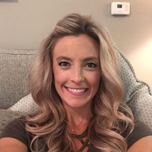 Meet your Posher, Erika